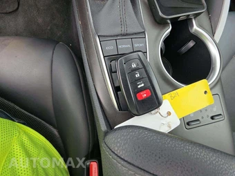 2023 Toyota Camry XLE - miniatura 8
