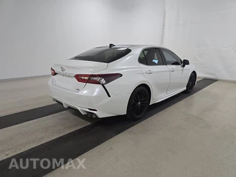 2023 Toyota Camry XSE - miniatura 4