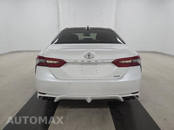 2023 Toyota Camry XSE - miniatura 5