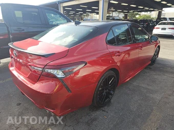 2023 Toyota Camry XSE - miniatura 4