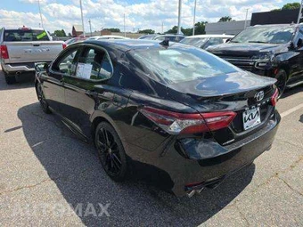 2023 Toyota Camry XSE - miniatura 2