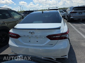 2023 Toyota Camry XSE - miniatura 5