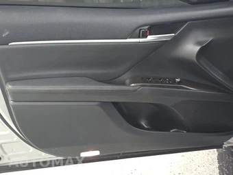 2023 Toyota Camry XSE - miniatura 9