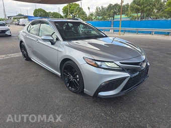 2023 Toyota Camry XSE - miniatura 3