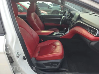 2023 Toyota Camry XSE - miniatura 8