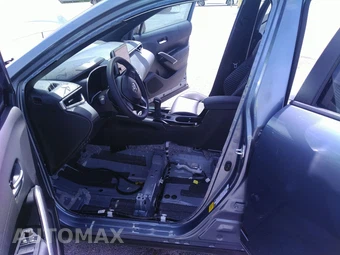 2023 Toyota Corolla Cross Hybrid XSE - miniatura 24