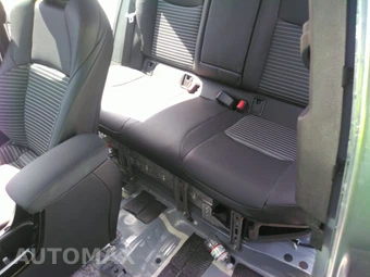 2023 Toyota Corolla Cross Hybrid XSE - miniatura 32