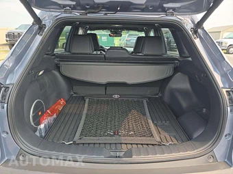 2023 Toyota Corolla Cross Hybrid XSE - miniatura 11
