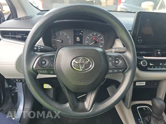 2023 Toyota Corolla Cross L - miniatura 10