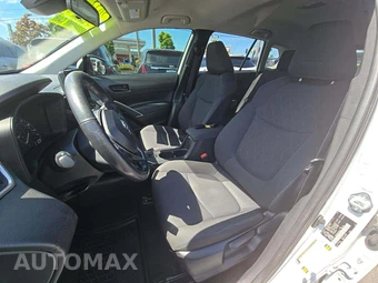 2023 Toyota Corolla Cross LE - miniatura 3