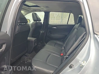 2023 Toyota Corolla Cross XLE - miniatura 13