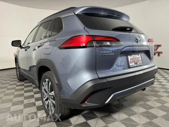 2023 Toyota Corolla Cross XLE - miniatura 28