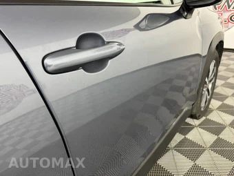 2023 Toyota Corolla Cross XLE - miniatura 33