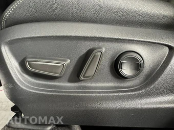 2023 Toyota Corolla Cross XLE - miniatura 36