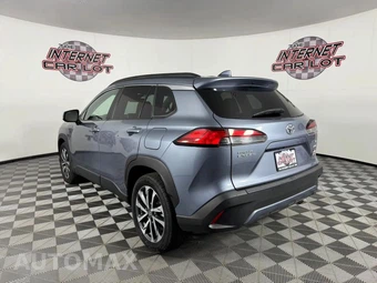 2023 Toyota Corolla Cross XLE - miniatura 5