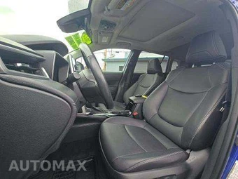 2023 Toyota Corolla Cross XLE - miniatura 7