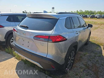 2023 Toyota Corolla Cross XLE - miniatura 3