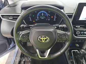 2023 Toyota Corolla Cross XLE - miniatura 10