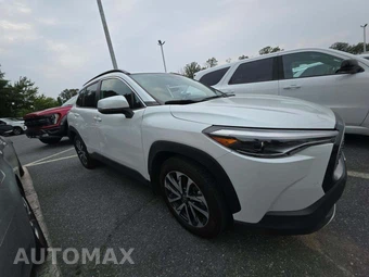 2023 Toyota Corolla Cross XLE - miniatura 4