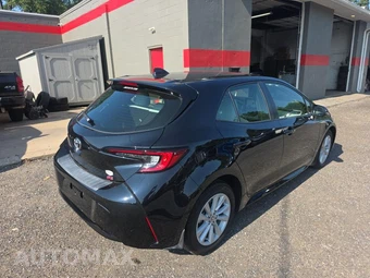 2023 Toyota Corolla Hatchback SE - miniatura 4