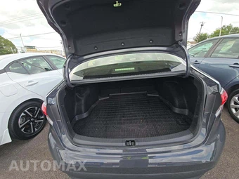 2023 Toyota Corolla Hybrid LE Sedan - miniatura 14