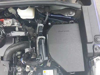 2023 Toyota Corolla Hybrid LE Sedan - miniatura 28
