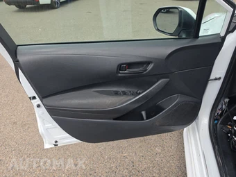 2023 Toyota Corolla LE Sedan - miniatura 9
