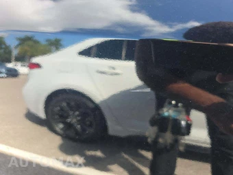 2023 Toyota Corolla LE Sedan - miniatura 24