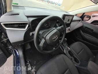 2023 Toyota Corolla LE Sedan - miniatura 10