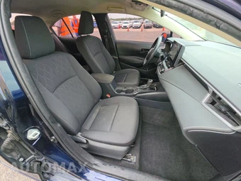 2023 Toyota Corolla LE Sedan - miniatura 8