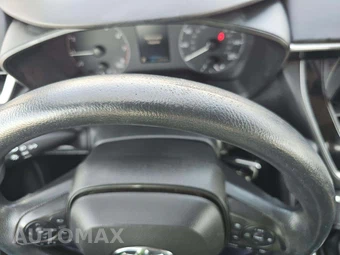 2023 Toyota Corolla LE Sedan - miniatura 18