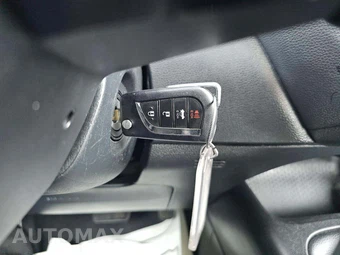 2023 Toyota Corolla LE Sedan - miniatura 5
