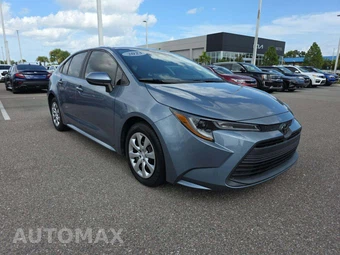 2023 Toyota Corolla LE Sedan - miniatura 4