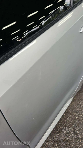 2023 Toyota Corolla LE Sedan – miniatura 30