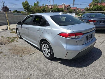 2023 Toyota Corolla LE Sedan - miniatura 2