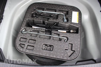 2023 Toyota Corolla LE Sedan - miniatura 22