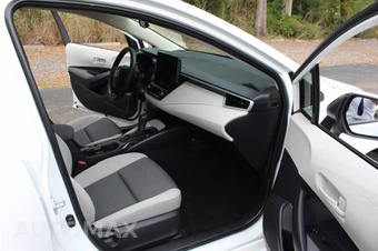 2023 Toyota Corolla LE Sedan - miniatura 25