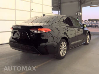 2023 Toyota Corolla LE Sedan – miniatura 4