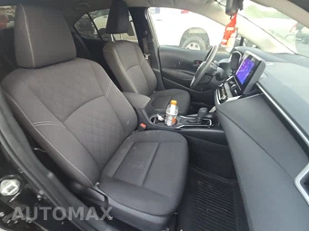 2023 Toyota Corolla LE Sedan – miniatura 8