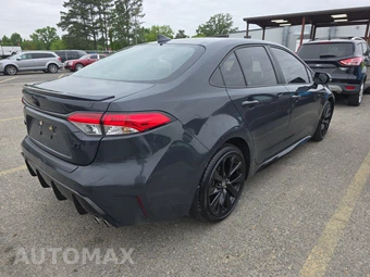 2023 Toyota Corolla SE Sedan – miniatura 4
