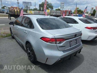 2023 Toyota Corolla SE Sedan - miniatura 2
