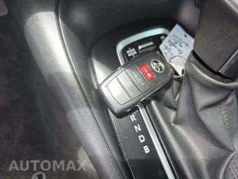 2023 Toyota Corolla SE Sedan - miniatura 8