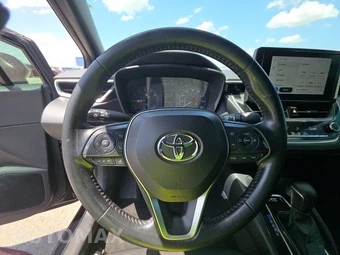 2023 Toyota Corolla SE Sedan – miniatura 10