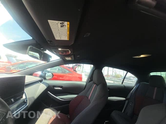 2023 Toyota Corolla SE Sedan - miniatura 18