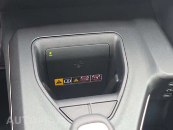 2023 Toyota Crown Limited – miniatura 31