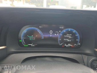 2023 Toyota Crown Limited – miniatura 9