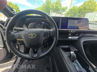 2023 Toyota Crown Platinum – miniatura 10