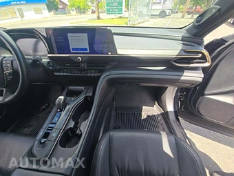 2023 Toyota Crown Platinum – miniatura 19