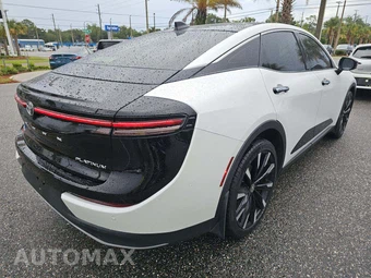 2023 Toyota Crown Platinum – miniatura 3