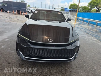 2023 Toyota Crown XLE - miniatura 2